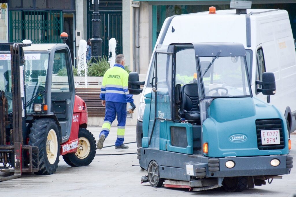27/10/2021 Trabajador limpieza.
ECONOMIA 
AYUNTAMIENTO