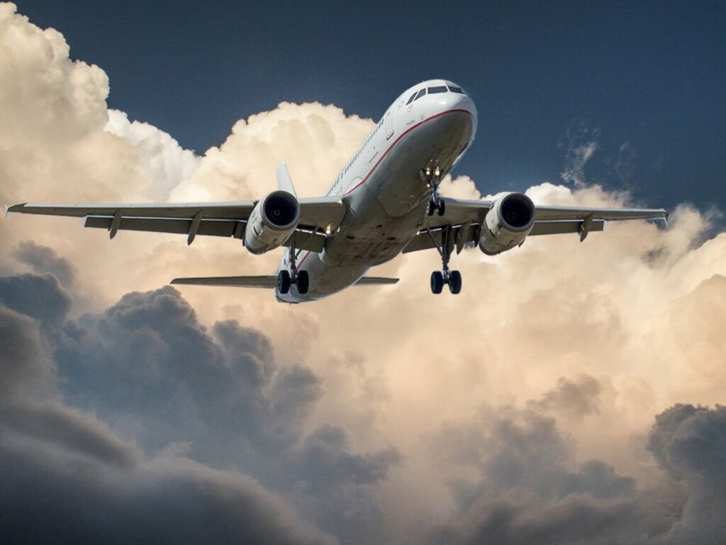 24/10/2025 Avión
ESPAÑA EUROPA MADRID ECONOMIA
COIAE