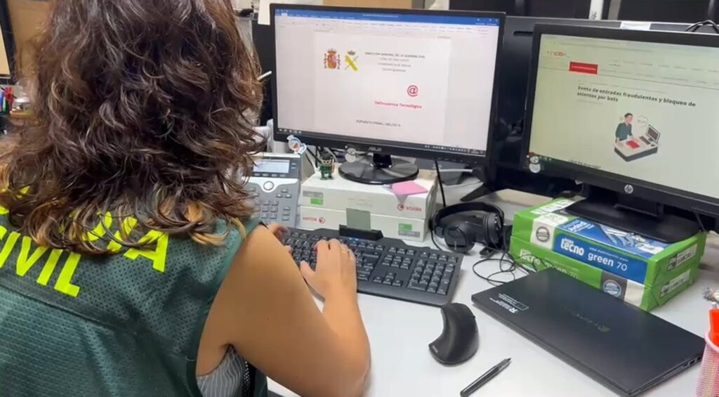 07/09/2026 Una agente de la Guardia Civil
SOCIEDAD ESPAÑA EUROPA PAÍS VASCO
GUARDIA CIVIL