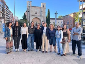 21/09/2026 Presentación de la tercera edición del 'Museo de los Puteros'..

La Asociación Mujeres Siempre Vivas, junto a representantes de PSOE, Izquierda Unida, Partido Comunista Español (PCE), AIKE y CCOO, ha presentado este lunes en Guadalajara la tercera edición del 'Museo de los Puteros', una concentración y performance que tendrá lugar este miércoles, 23 de septiembre, a las 19.30 horas en la plaza de Santo Domingo, con motivo del Día Internacional contra la trata y la explotación sexual.

SOCIEDAD CASTILLA-LA MANCHA ESPAÑA EUROPA GUADALAJARA AUTONOMÍAS