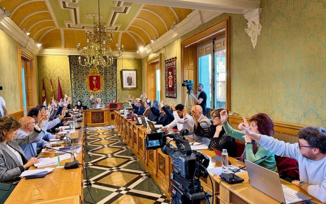 30/03/2026 Pleno en el Ayuntamiento.
SOCIEDAD 
AYUNTAMIENTO