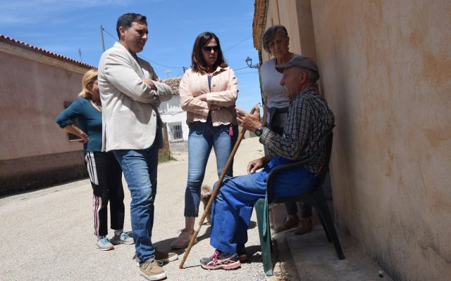 15/07/2026 El presidente de la Diputación de Cuenca, Álvaro Martínez Chana, en su visita a la pedanía de Torrecilla.
SOCIEDAD ESPAÑA EUROPA CASTILLA-LA MANCHA
DIPUTACIÓN DE CUENCA