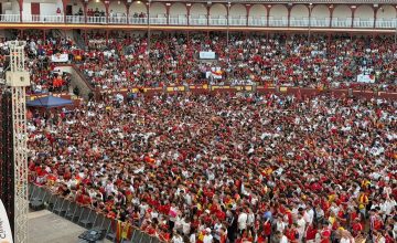 El Ayuntamiento de Ciudad Real solicita a la Real Federación Española de Fútbol que el Trofeo de la Copa del Mundo 2026 visite la ciudad.