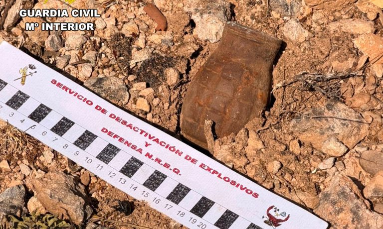 19/08/2026 Desactivan una granada originaria de la Guerra Civil localizada por un senderista en Abánades.
SOCIEDAD CASTILLA-LA MANCHA ESPAÑA EUROPA GUADALAJARA AUTONOMÍAS
GUARDIA CIVIL
