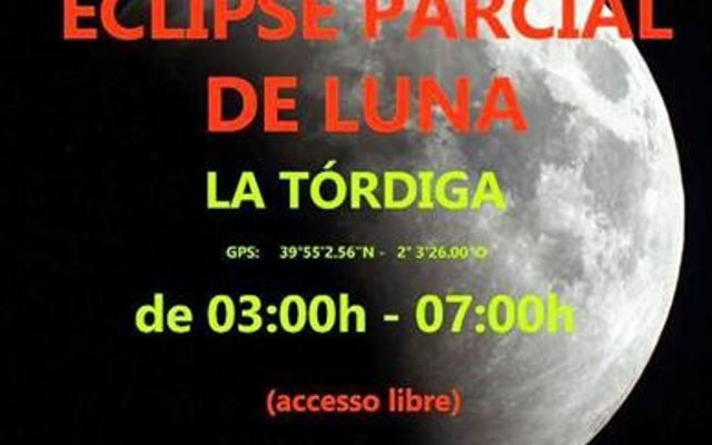 21/08/2026 Astrocuenca tiene previsto realizar una observación del eclipse en el paraje de La Tórdiga en Cuenca..

    CUENCA, 24 (EUROPA PRESS) 

   La agrupación astronómica Astrocuenca, tiene previsto realizar una observación del eclipse parcial de Luna que podrá verse el próximo viernes 28 de agosto en el paraje de La Tórdiga en Cuenca.

   La cita se extenderá las 3.00 horas hasta las 7.00 horas y contará con telescopios avanzados para una observación visual y también, mediante láser astronómico, dará explicaciones de las constelaciones más relevantes de esa noche. Esta observación es libre y para todos los públicos.

   El eclipse comenzará a las 4.34 hora local, con la Luna ya descendiendo, pero aún a media altura sobre el suroeste. Alcanzará su máximo a las 6.13 horas, con cerca del 95 % de la superficie lunar en sombra y con una coloración rojiza o anaranjada muy similar a la del eclipse total.

    Finalizará a las 7.52 horas 198 minutos después de su inicio, aunque a esa hora, en el centro y este peninsular, la Luna se habrá ocultado antes de que termine la fase parcial del eclipse.

    A diferencia de los eclipses solares, este fenómeno puede contemplarse a simple vista, sin necesidad de protección ocular. Sin embargo, para mejorar la experiencia, desde Astrocuenca recomiendan alejarse de las luces urbana para apreciar con mayor claridad los cambios en la superficie de la Luna.

SOCIEDAD CASTILLA-LA MANCHA ESPAÑA EUROPA CUENCA AUTONOMÍAS
MUSEO DE LAS CIENCIAS