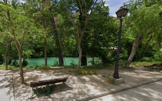 01/09/2026 Imagen del Recreo Peral en Google Street View..

Una mujer de 90 años de edad ha sido hallada fallecida este martes en el interior del río Júcar en Cuenca, concretamente a la altura de la zona del Recreo Peral.

SOCIEDAD ESPAÑA EUROPA CASTILLA-LA MANCHA
GOOGLE