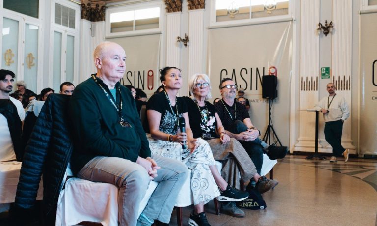 16/09/2026 Los proyectos seleccionados pasarán por Abycine Lanza, el mercado audiovisual independiente del festival..

Amnistía Internacional y la Fundación Abycine han dado a conocer los tres proyectos finalistas de la 15ª edición del Concurso de Ayuda a la Producción de Cortometrajes sobre Derechos Humanos, una iniciativa que cumple quince años.

CULTURA 
ABYCINE