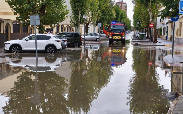 Daños de la tormenta caída en Manzanares.
