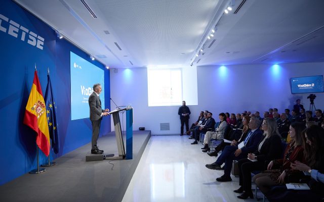 El ministro del Interior, Fernando Grande-Marlaska, presentan el nuevo modelo de respuesta policial a la violencia de género. LUGAR: Centro Tecnológico de Seguridad (CETSE), a 15 de enero de 2025, en Madrid (España)