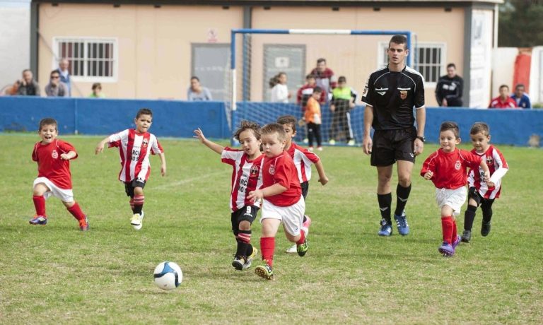 20/10/2026 Partido de fútbol de prebenjamines..

La Diputación de Toledo pone en marcha una nueva edición del Campeonato Provincial Pre-benjamín y Benjamín, correspondiente a la temporada 2026-2027, una iniciativa con la que la institución provincial mantiene su compromiso con el deporte de base y con la posibilidad de que los niños y niñas de los municipios toledanos puedan practicar deporte organizado desde las primeras edades.

POLITICA 
DIPUTACIÓN DE TOLEDO