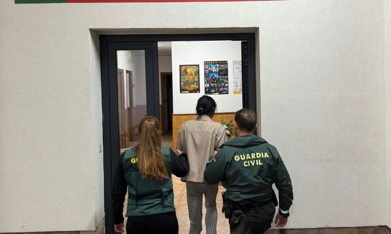 23/10/2026 Imagen de la detenida.
SOCIEDAD 
GUARDIA CIVIL