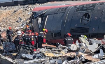 28/10/2026 Efectivos de la Unidad Militar de Emergencias (UME) trabajan en el accidente ferroviario de Urda (Toledo).
SOCIEDAD ESPAÑA EUROPA MADRID POLÍTICA
MINISTERIO DE DEFENSA