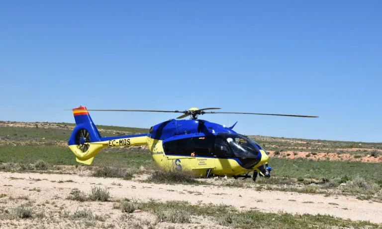 helicopterosescamaterrizadocampodef000.jpg